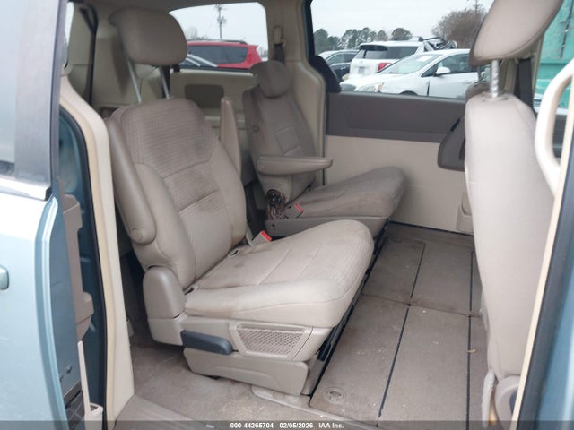 2008 Chrysler Town & Country Touring მანქანა იყიდება აუქციონზე, vin: 2A8HR54P28R743671, აუქციონის ნომერი: 44265704