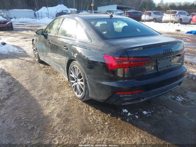 44265712 :رقم المزاد ، WAUL2BF2XNN059186 vin ، 2022 Audi A6 Premium Plus 55 Tfsi Quattro S Tronic مزاد بيع