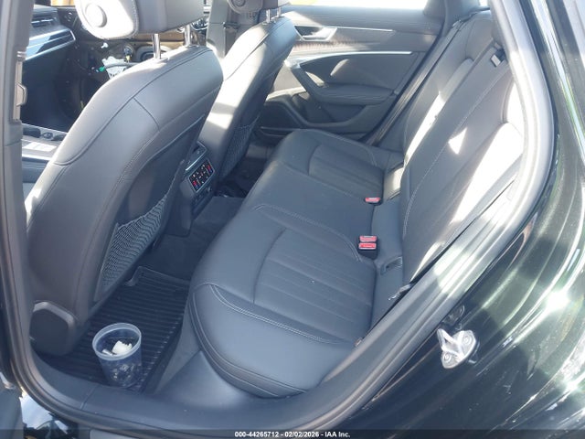 44265712 :رقم المزاد ، WAUL2BF2XNN059186 vin ، 2022 Audi A6 Premium Plus 55 Tfsi Quattro S Tronic مزاد بيع