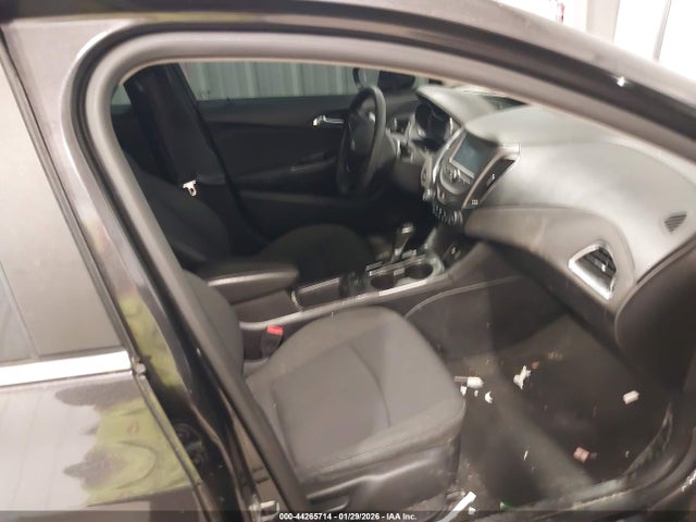 1G1BE5SM2H7190578 Chevrolet Cruze Lt Auto