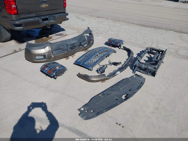 3GCPCRECXFG316197 Chevrolet Silverado 1500 1lt