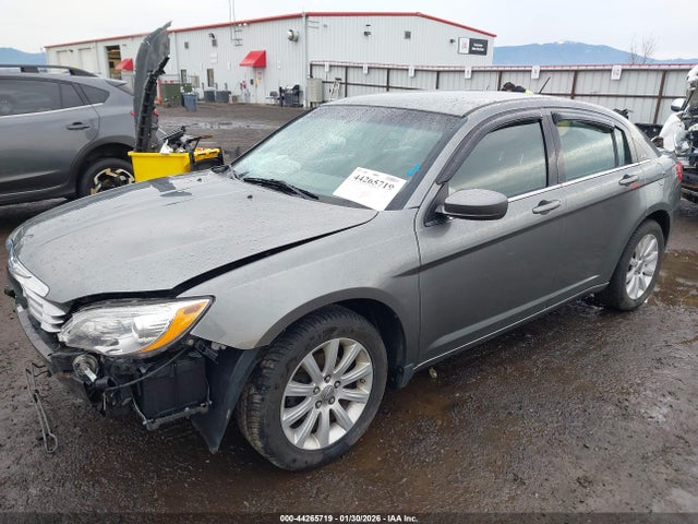 Aukcja sprzedaży 2013 Chrysler 200 Touring, vin: 1C3CCBBB7DN762611, numer aukcji: 44265719
