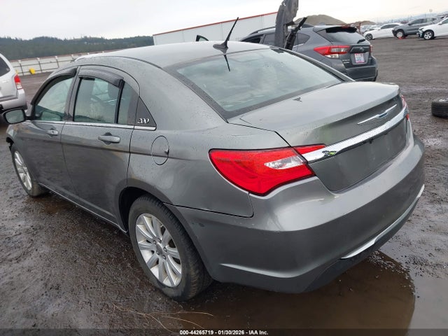 Aukcja sprzedaży 2013 Chrysler 200 Touring, vin: 1C3CCBBB7DN762611, numer aukcji: 44265719