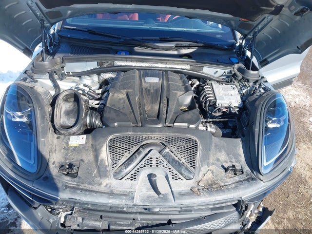 Auction sale of the 2022 Porsche Macan Gts, vin: WP1AF2A58NLB31920, lot number: 44265732
