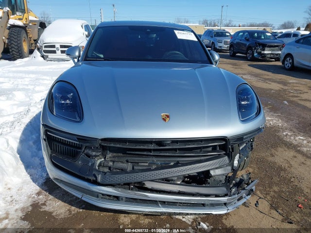 Auction sale of the 2022 Porsche Macan Gts, vin: WP1AF2A58NLB31920, lot number: 44265732