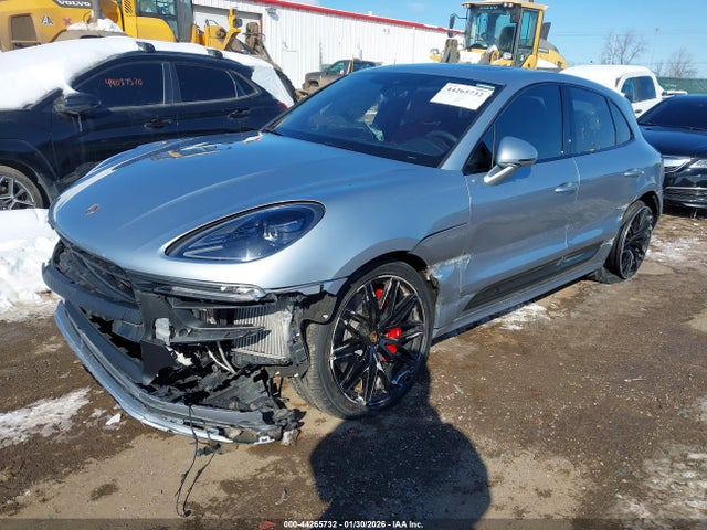 Auction sale of the 2022 Porsche Macan Gts, vin: WP1AF2A58NLB31920, lot number: 44265732
