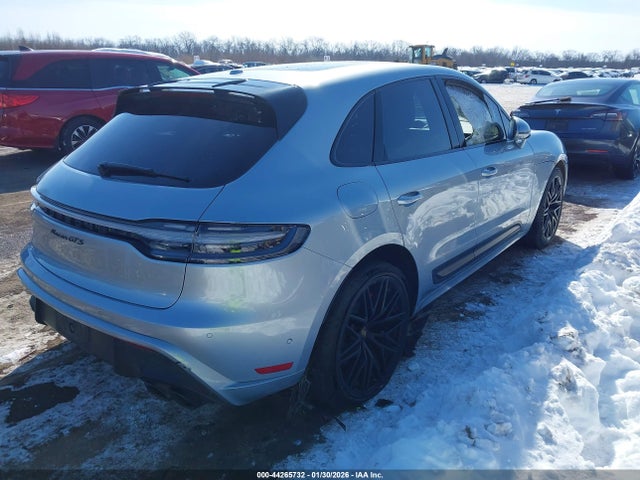 Auction sale of the 2022 Porsche Macan Gts, vin: WP1AF2A58NLB31920, lot number: 44265732