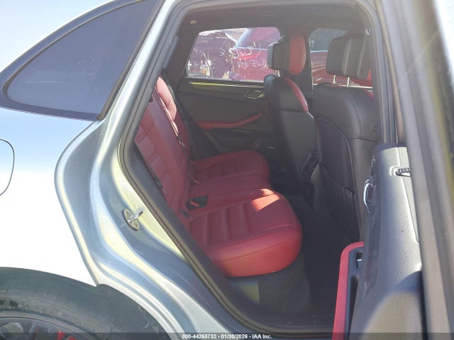 Auction sale of the 2022 Porsche Macan Gts, vin: WP1AF2A58NLB31920, lot number: 44265732