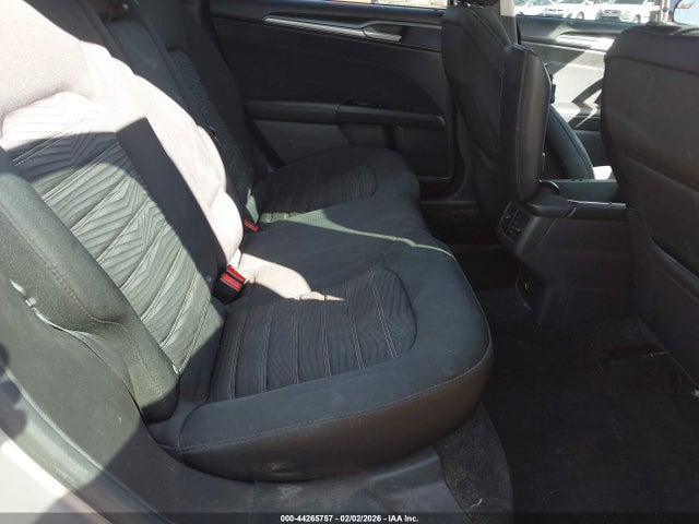 Продажа на аукционе авто 2016 Ford Fusion Se, vin: 3FA6P0H76GR215633, номер лота: 44265757