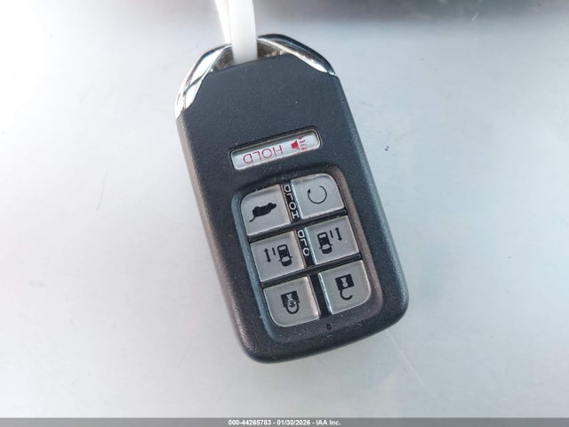 5FNRL6H72RB069032 Honda Odyssey Sport