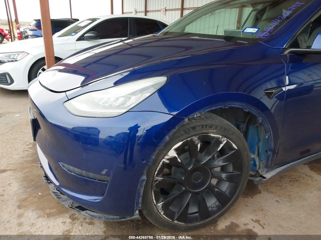 2022 TESLA MODEL Y 7SAYGDEE4NF414095 Photo 5