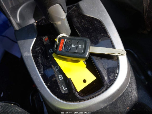 3HGGK5H49KM717317 Honda FIT LX