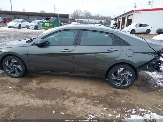 2025 Hyundai Elantra Sel Sport მანქანა იყიდება აუქციონზე, vin: KMHLM4DG9SU064609, აუქციონის ნომერი: 44265857