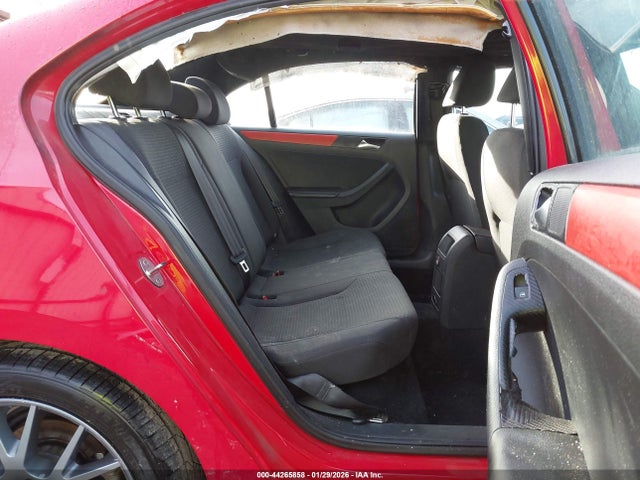 Продаж на аукціоні авто 2015 Volkswagen Jetta 1.8t Se, vin: 3VWD17AJ6FM258797, номер лоту: 44265858