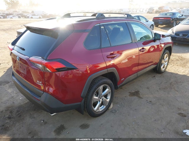 2021 TOYOTA RAV4 HYBRID 4T3B6RFV2MU043447 Photo 3