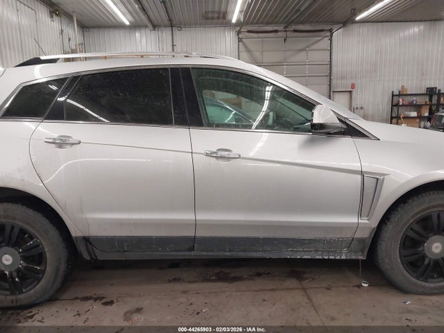 44265903 :رقم المزاد ، 3GYFNEE35GS568625 vin ، 2016 Cadillac Srx Luxury Collection مزاد بيع