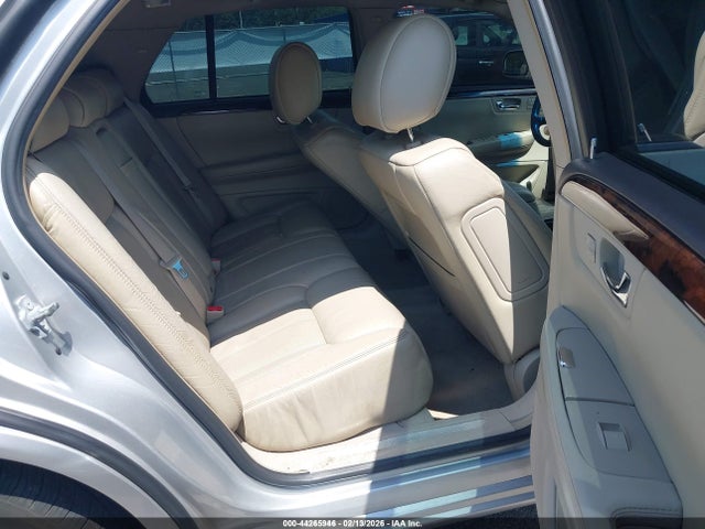 2011 CADILLAC DTS 1G6KH5E64BU150252 Photo 7