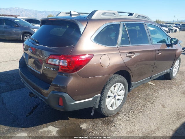 4S4BSAFC3K3261596 Subaru Outback 2.5i Premium