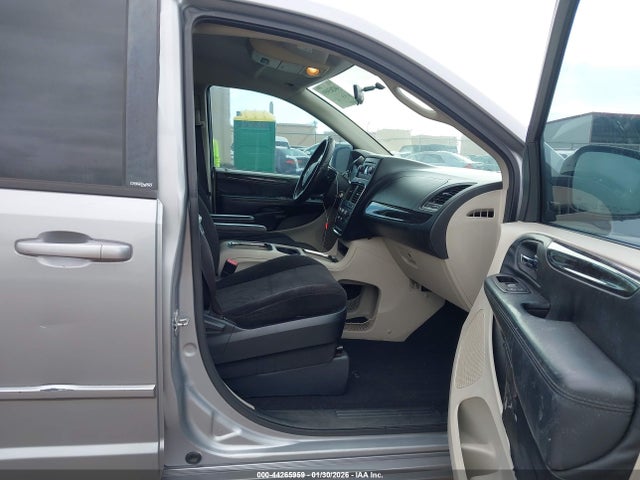 2013 Dodge Grand Caravan Sxt მანქანა იყიდება აუქციონზე, vin: 2C4RDGCG5DR758263, აუქციონის ნომერი: 44265959