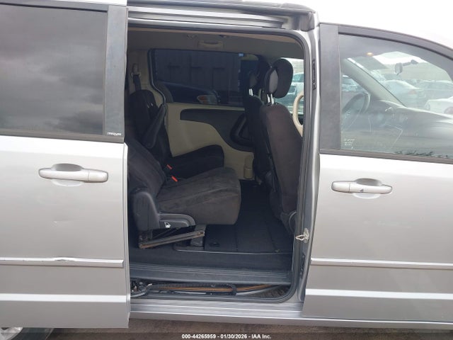 2013 Dodge Grand Caravan Sxt მანქანა იყიდება აუქციონზე, vin: 2C4RDGCG5DR758263, აუქციონის ნომერი: 44265959