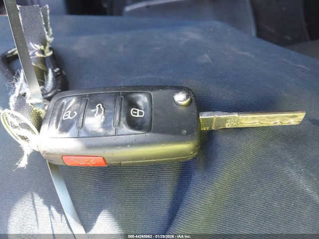 3VW2K7AJ7FM424264 Volkswagen Jetta 2.0l S