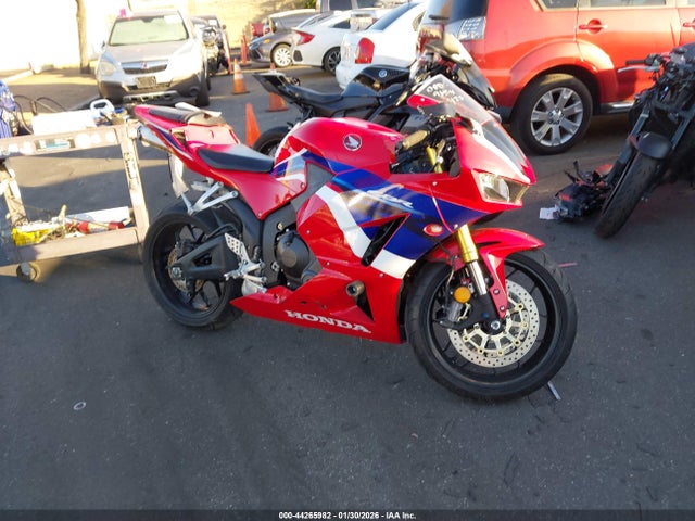 Honda Cbr600 Rr 2024 JH2PC40H4RK100047 Image 8