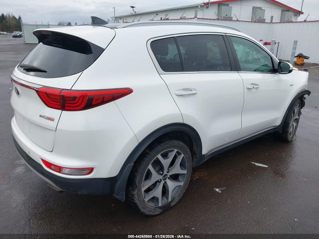 Продажа на аукционе авто 2017 Kia Sportage Sx Turbo, vin: KNDPRCA62H7096015, номер лота: 44265988