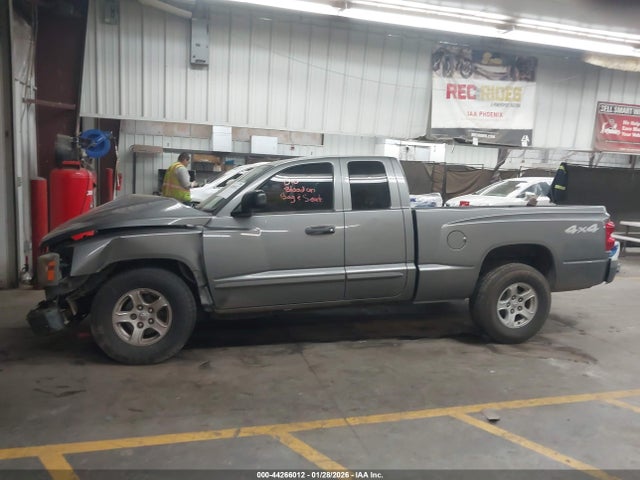Продажа на аукционе авто 2005 Dodge Dakota Slt, vin: 1D7HW42N45S200138, номер лота: 44266012