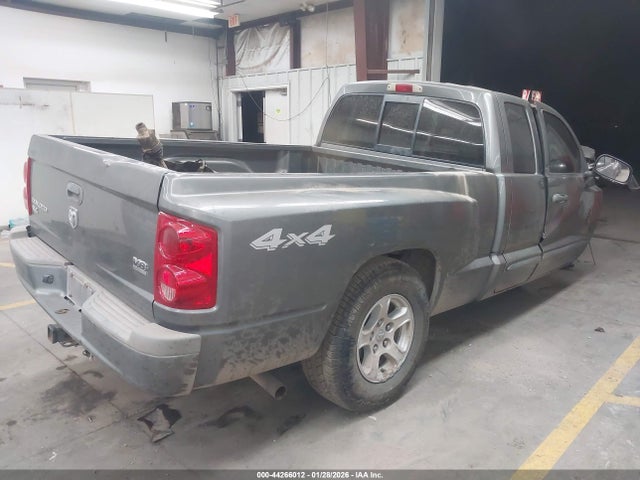 Продажа на аукционе авто 2005 Dodge Dakota Slt, vin: 1D7HW42N45S200138, номер лота: 44266012