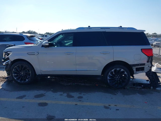5LMJJ2LT7LEL19043 Lincoln Navigator Reserve