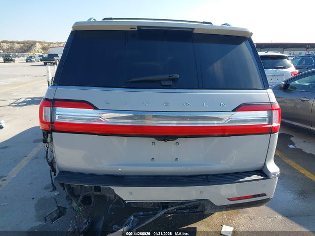 5LMJJ2LT7LEL19043 Lincoln Navigator Reserve