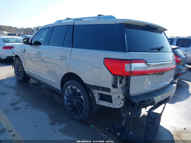5LMJJ2LT7LEL19043 Lincoln Navigator Reserve
