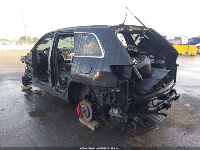 44266094 :رقم المزاد ، 1C4RJFDJXDC514081 vin ، 2013 Jeep Grand Cherokee Srt8 مزاد بيع