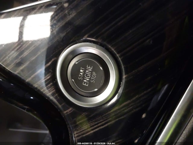 2025 CADILLAC XT6 1GYKPCRS1SZ105441 Photo 10