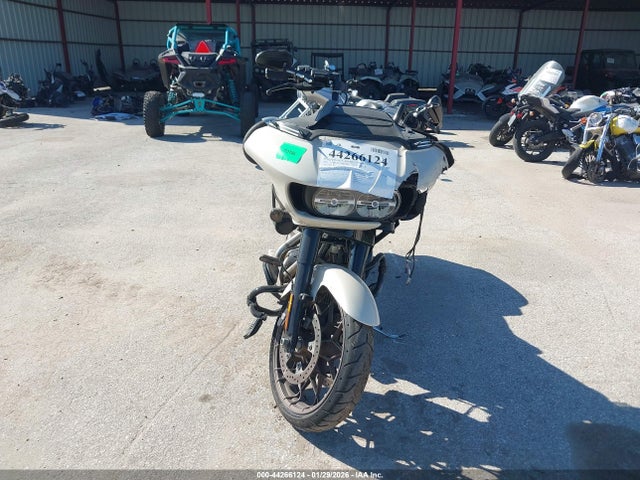 2023 HARLEY-DAVIDSON FLTRXST 1HD1ACL14PB643584 Photo 4