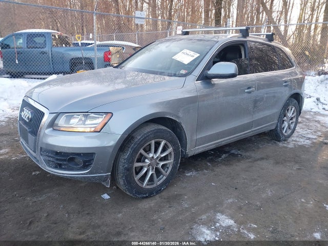 2011 AUDI Q5 WA1CFAFP1BA012445 Photo 1