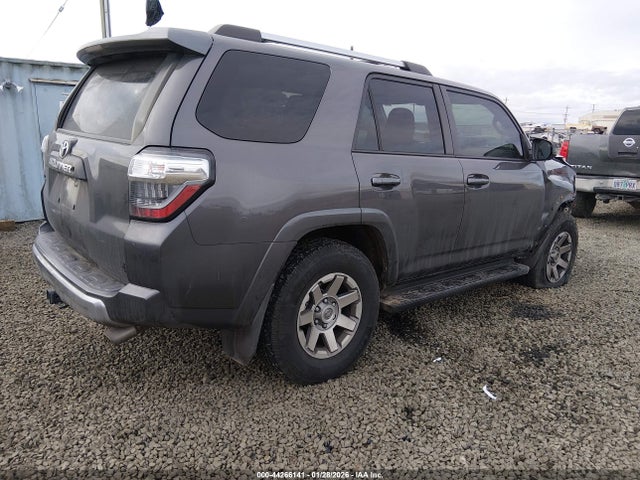 Toyota 4runner Trail 2014 JTEBU5JR1E5193045 Image 4