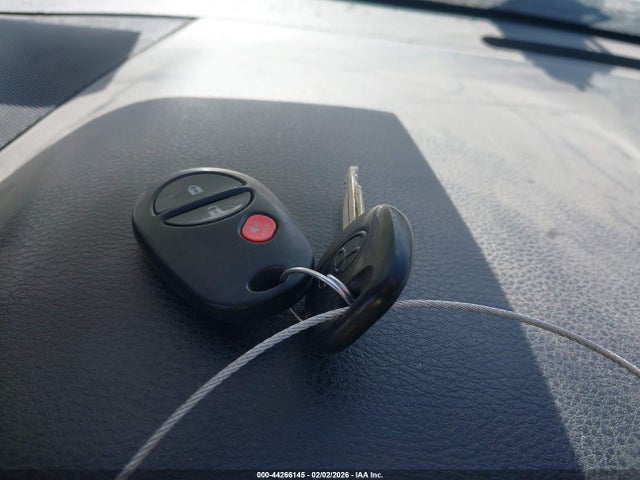 5TFDW5F1XGX508961 Toyota Tundra Sr5 5.7l V8
