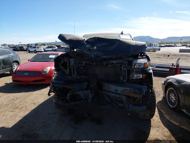 1GCPWBEH4LZ238232 Chevrolet Silverado 1500 2wd Short Bed Custom