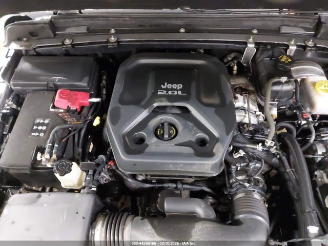 44266166 :رقم المزاد ، 1C4GJXAN9MW615437 vin ، 2021 Jeep Wrangler Willys Sport مزاد بيع
