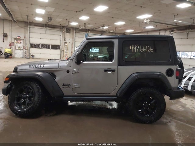 44266166 :رقم المزاد ، 1C4GJXAN9MW615437 vin ، 2021 Jeep Wrangler Willys Sport مزاد بيع