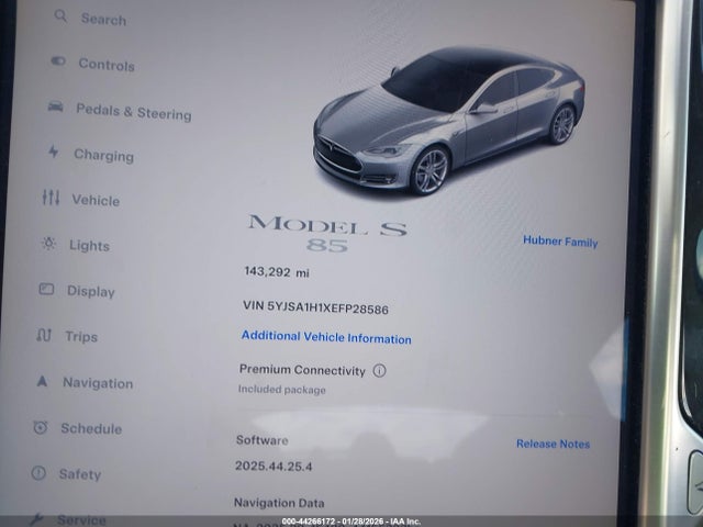 2014 TESLA MODEL S 5YJSA1H1XEFP28586 Photo 6