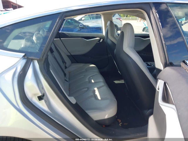 2014 TESLA MODEL S 5YJSA1H1XEFP28586 Photo 7