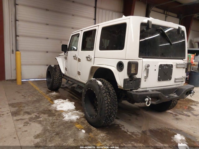 2015 JEEP WRANGLER UNLIMITED 1C4BJWEG0FL746132 Photo 2
