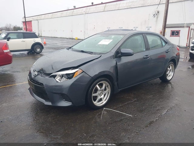 Toyota COROLLA LE 2015 2T1BURHE0FC313534 Image 2