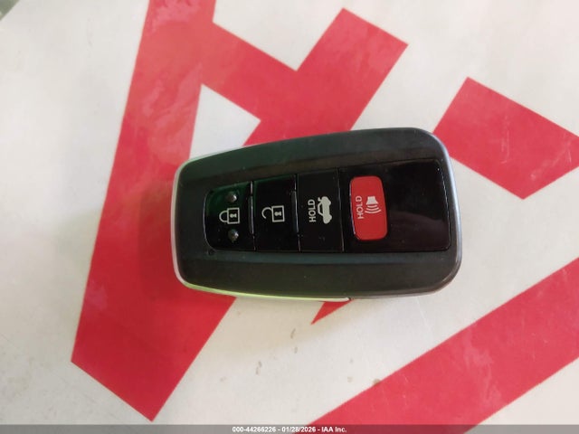 4T1BZ1HK0JU502152 Toyota Camry Xle V6