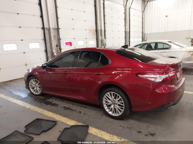 4T1BZ1HK0JU502152 Toyota Camry Xle V6