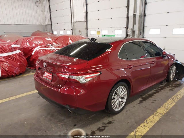 4T1BZ1HK0JU502152 Toyota Camry Xle V6