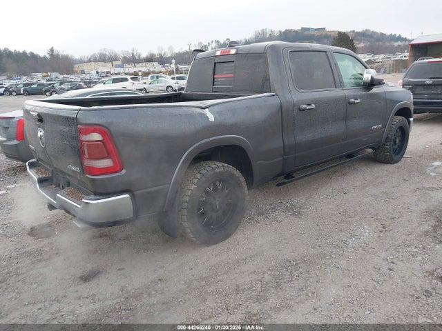 44266240 :رقم المزاد ، 1C6SRFRTXKN570535 vin ، 2019 Ram 1500 Laramie  4x4 6'4 Box مزاد بيع