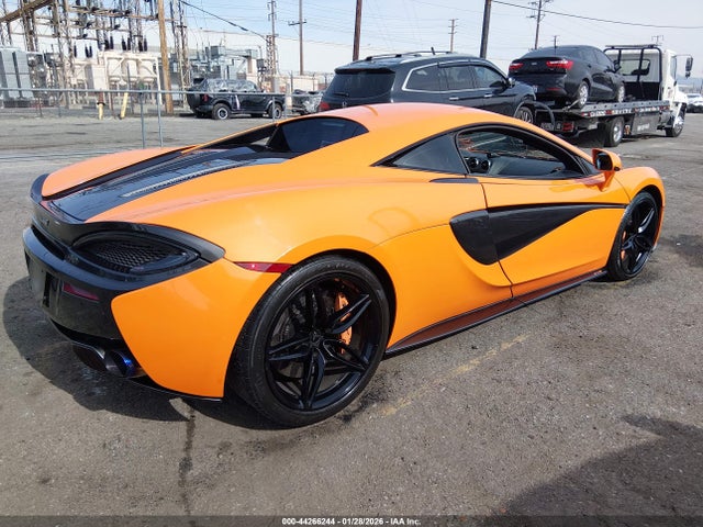 2016 MCLAREN 570S SBM13DAA0GW000430 Photo 3